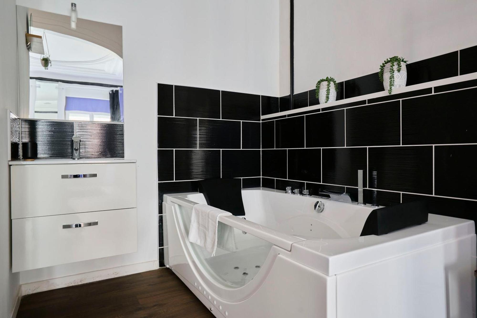 Ng Prestige - Lille L Roubaix Trichon - Balneo - Netflix - Wifi Apartman Kültér fotó